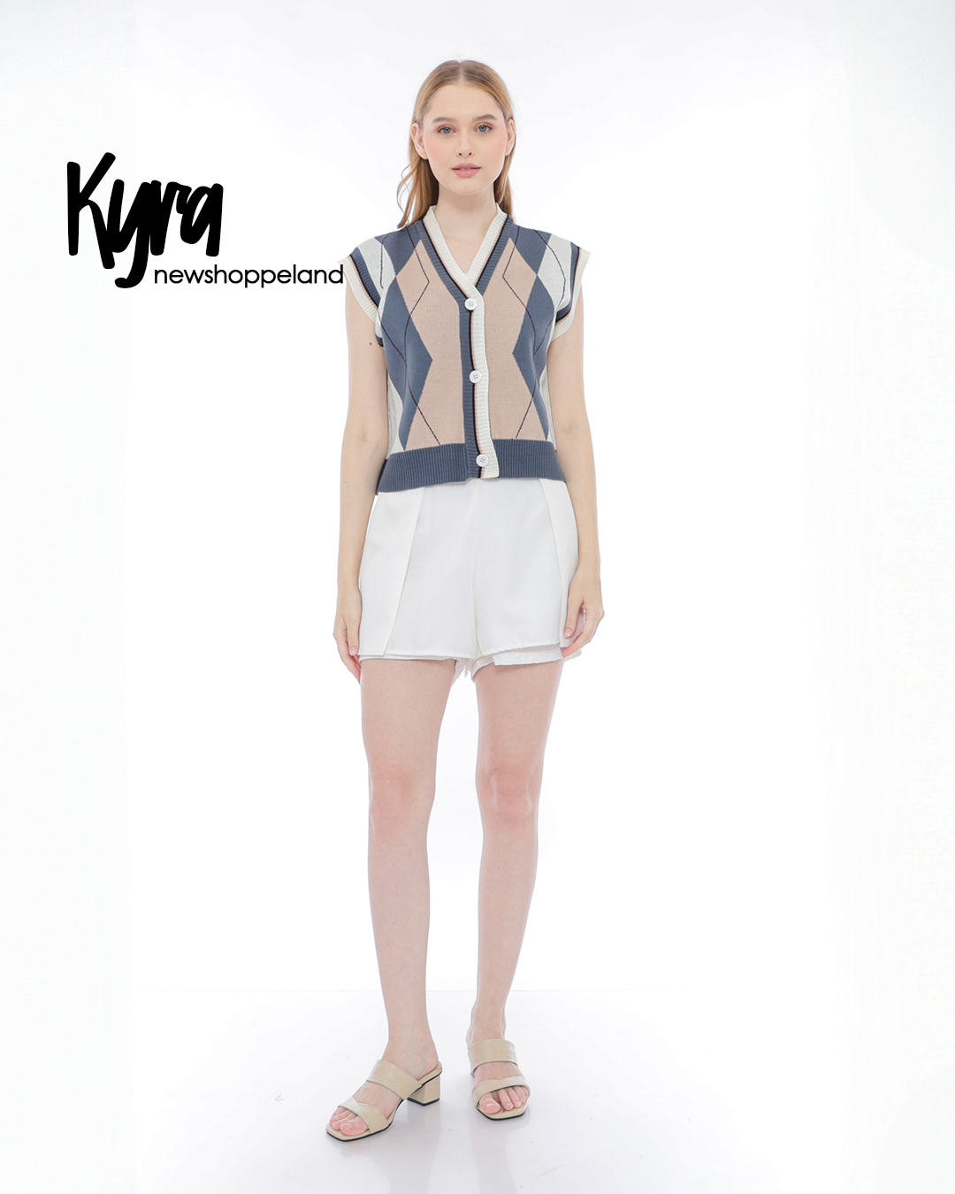NEWSHOPPELAND - Kyra Heritage Argyle Vest