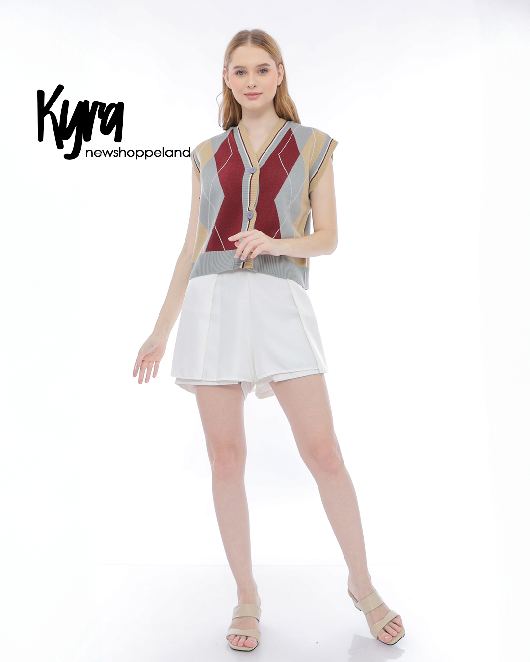 NEWSHOPPELAND - Kyra Heritage Argyle Vest